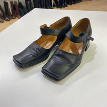 Load image into Gallery viewer, Audley Mary Jane square toe shoes 38
