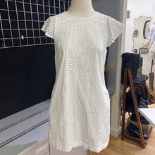Load image into Gallery viewer, Banana Republic eyelet dress 8
