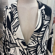 Load image into Gallery viewer, Charlie B linen/blend blazer NWT M
