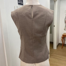 Load image into Gallery viewer, Abercrombie sleeveless top S
