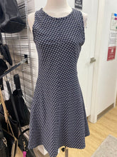 Load image into Gallery viewer, Lululemon sporty dress 8

