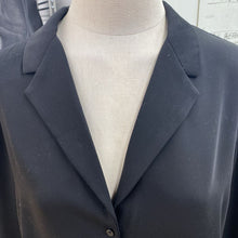 Load image into Gallery viewer, Babaton top L
