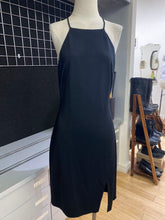 Load image into Gallery viewer, Lauren Ralph Lauren halter dress 12

