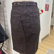 Load image into Gallery viewer, Escada denim skirt 40

