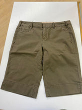 Load image into Gallery viewer, Anthropologie G1 Paper Twill Bermuda shorts NWT 10
