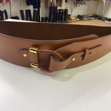 Load image into Gallery viewer, Ralph Lauren belt XL
