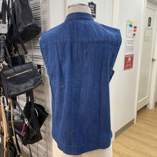 Load image into Gallery viewer, Marc By Marc Jacobs cotton/silk top 2
