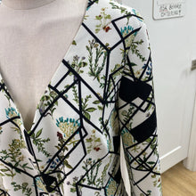Load image into Gallery viewer, Wayf multi print dress M
