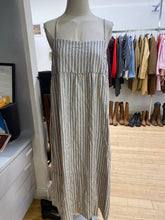 Load image into Gallery viewer, Anko linen/blend dress 14
