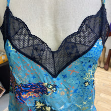 Load image into Gallery viewer, Zadig &amp; Voltaire top S NWT
