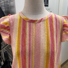 Load image into Gallery viewer, Kim &amp; Cami striped top M
