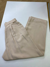Load image into Gallery viewer, Dana Buchman vintage lined silk pants 10-fits S
