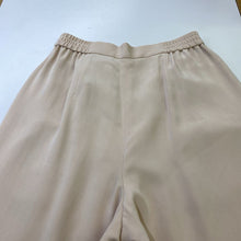Load image into Gallery viewer, Dana Buchman vintage lined silk pants 10-fits S
