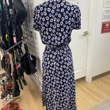 Load image into Gallery viewer, Gap wrap dress L
