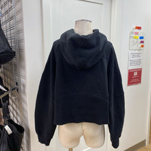 Load image into Gallery viewer, Lululemon sweater XL/XXL
