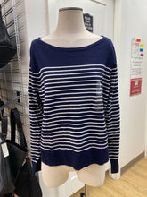 Load image into Gallery viewer, Gap knit boatneck top L NWT

