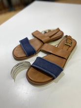 Load image into Gallery viewer, Michael Kors leather/denim sandals 7
