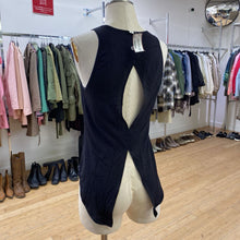 Load image into Gallery viewer, Lululemon open back tank 4
