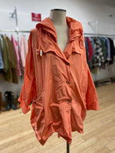 Load image into Gallery viewer, Crea Concept rain jacket 42
