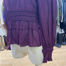 Load image into Gallery viewer, Farm Rio sheer sleeves top S
