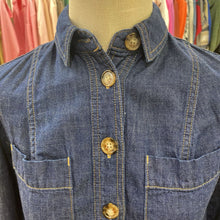 Load image into Gallery viewer, RW&amp;CO denim jacket XXS

