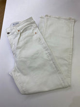 Load image into Gallery viewer, AG Jeans Brinley Mid rise straight jeans 30
