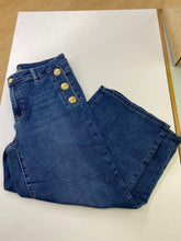 Load image into Gallery viewer, Melanie Lyne crop wide leg jeans 10
