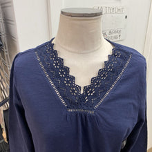 Load image into Gallery viewer, Talbots eyelet detail top M
