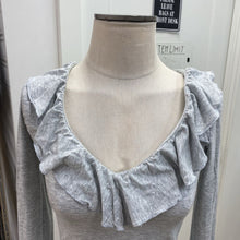Load image into Gallery viewer, Wilfred ruffle top S
