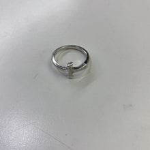 Load image into Gallery viewer, Humilis .925 Tau cross ring
