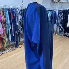 Load image into Gallery viewer, Lacoste shift dress 40
