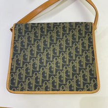 Load image into Gallery viewer, Gucci Super Vintage Micro

