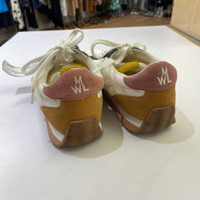 Load image into Gallery viewer, Madewell quilted sneakers 7.5
