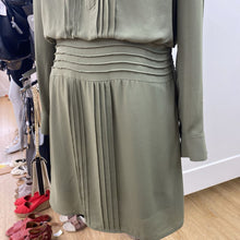 Load image into Gallery viewer, White House Black Market dress 8
