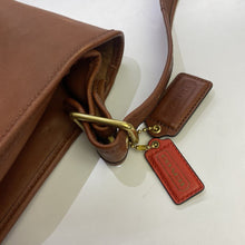 Load image into Gallery viewer, Coach leather messenger handbag ASIIS
