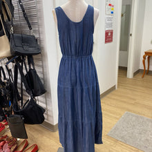 Load image into Gallery viewer, Talbots chambray dress 4
