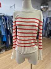Load image into Gallery viewer, Babaton Linen top XS
