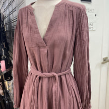 Load image into Gallery viewer, Gap belted dress M
