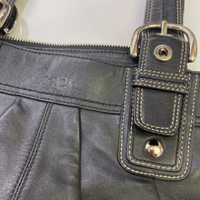 Load image into Gallery viewer, Coach vintage leather handbag
