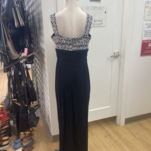 Load image into Gallery viewer, Laura evening dress w shrug NWT 12
