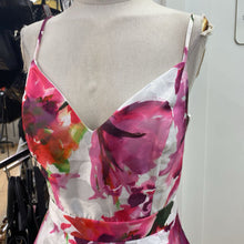 Load image into Gallery viewer, Xscape floral dress 14
