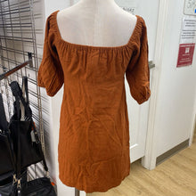 Load image into Gallery viewer, Spell &amp; The Gypsy Collective linen blend dress S
