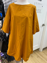 Load image into Gallery viewer, COS shift dress 10
