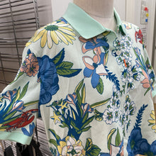 Load image into Gallery viewer, Nike cropped polo M
