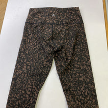 Load image into Gallery viewer, Lululemon leggings 6

