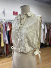 Load image into Gallery viewer, Pilcro vest top M
