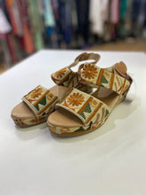Load image into Gallery viewer, Django &amp; Juliette embroidered sandals 40
