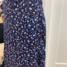 Load image into Gallery viewer, Madewell wrap skirt NWT 6
