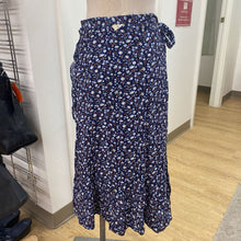 Load image into Gallery viewer, Madewell wrap skirt NWT 6
