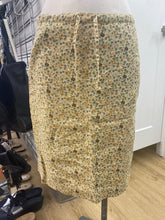 Load image into Gallery viewer, Laura Ashley vintage linen skirt 4
